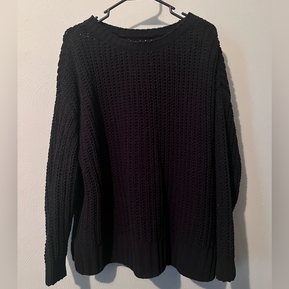 American Eagle sweater